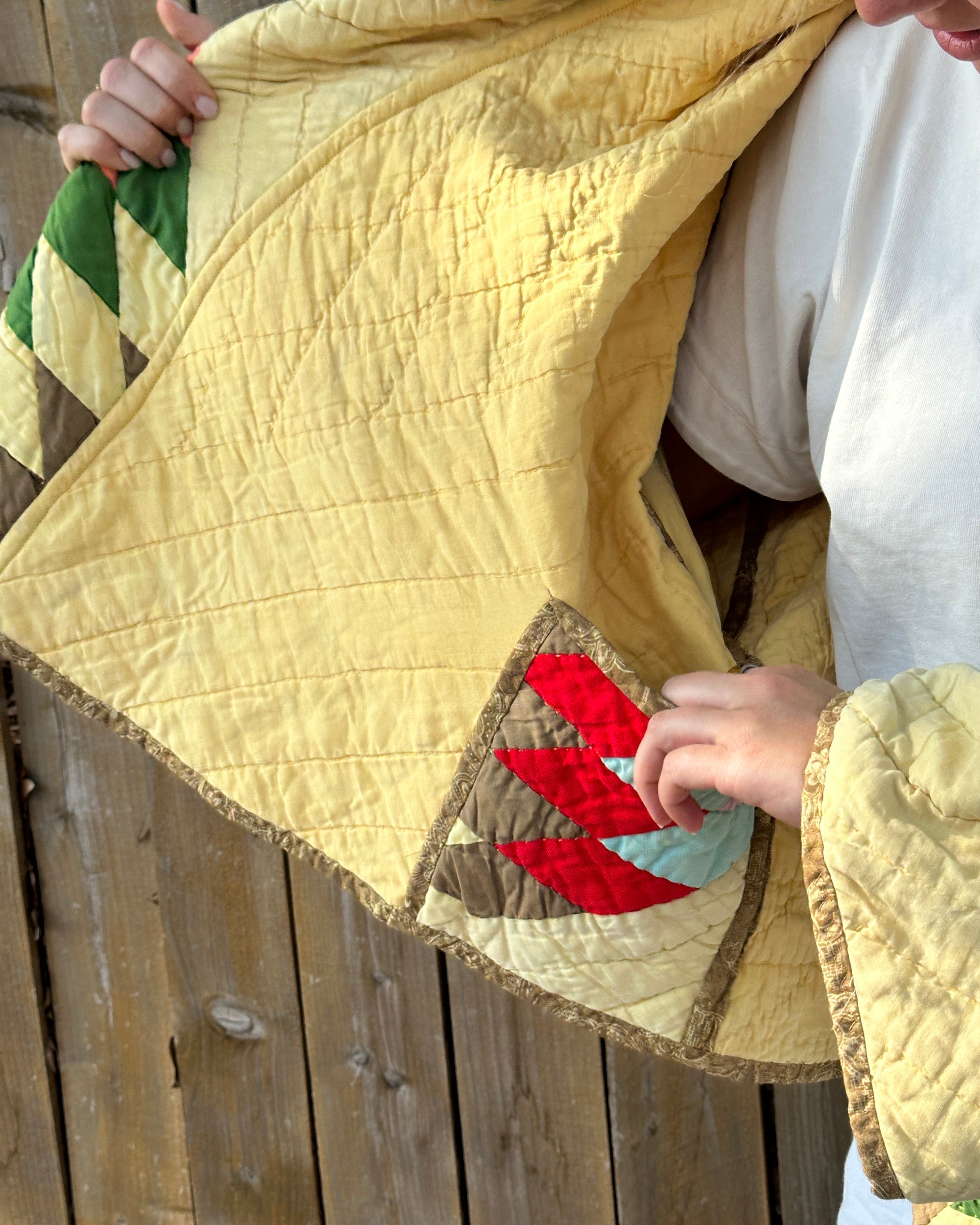 Judy Heirloom Yellow Star Quilt Jacket
