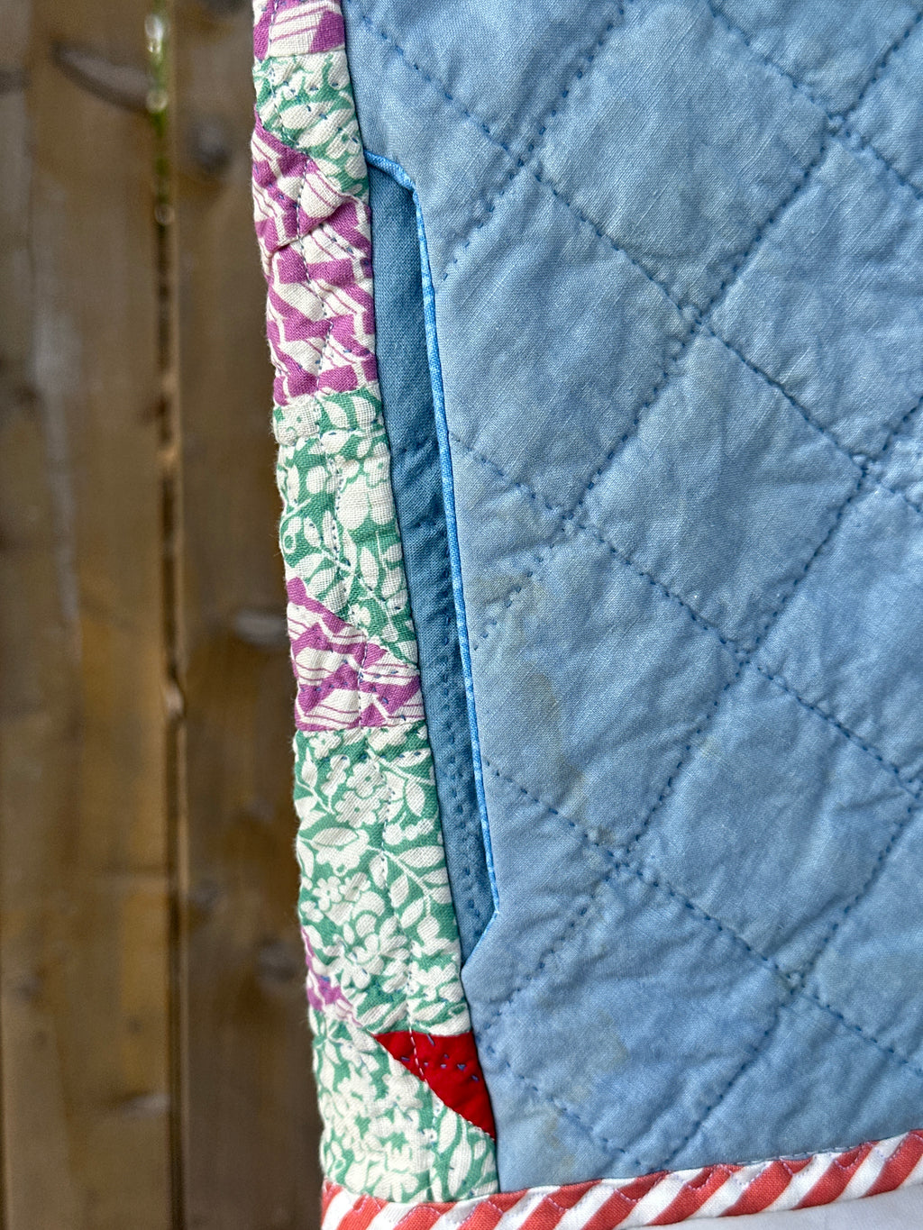Judy Heirloom Red Star Quilt Jacket