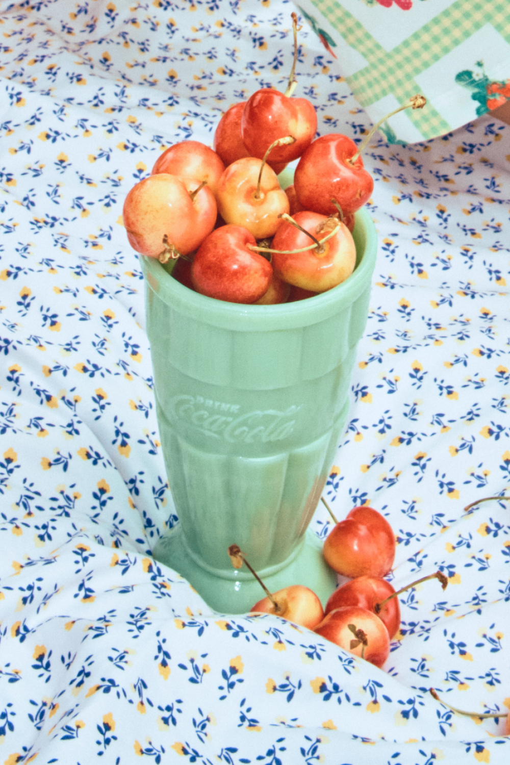 Coca-Cola Jadeite Malt Cup