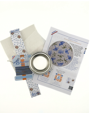 Sajou Cross Stitch Kits- Marie Antoinette 4 Round Boxes