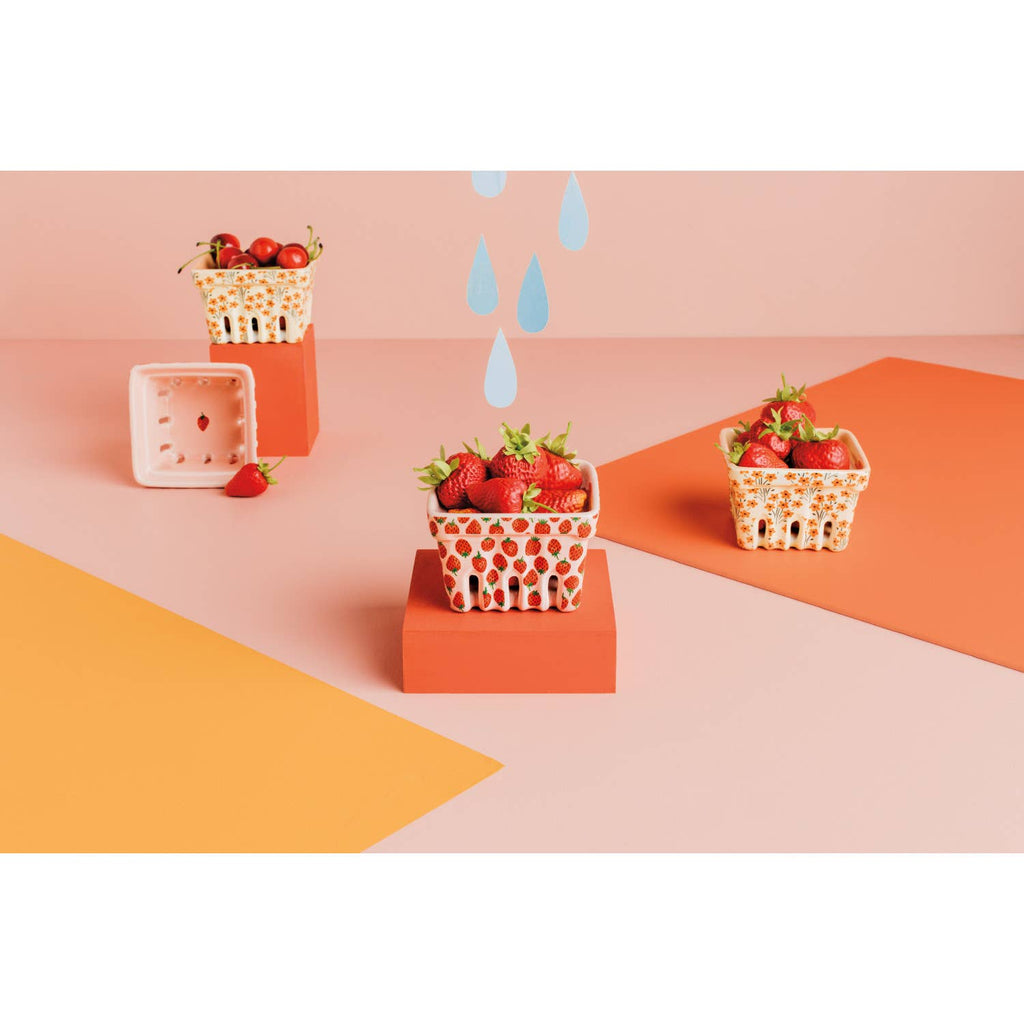 Danica Bouquet Berry Basket
