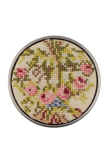 Sajou Cross Stitch Kit - Roses at the Palace Box