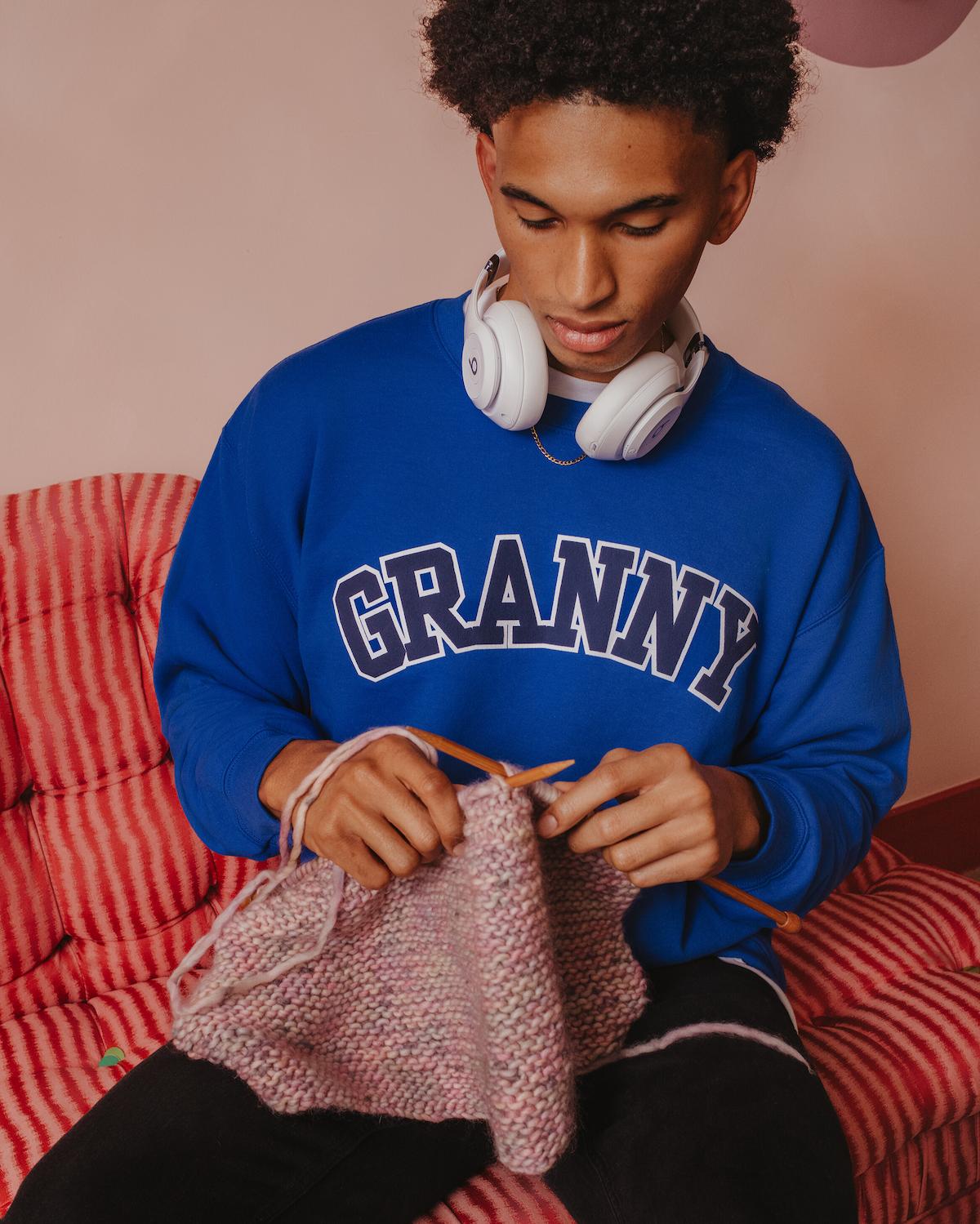 Granny Varsity Sweatshirt Blue